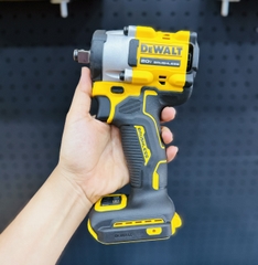 Máy siết bu lông dùng pin 20Vmax Dewalt DCF921N-B1 (Thân máy)