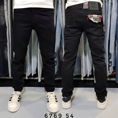 Quần Jeans Nam Ống Côn Z6769