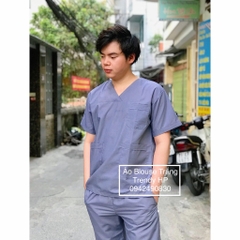 Bộ quần áo blouse cổ tim nam màu Ghi Xám - bộ scrubs cổ tim bác sỹ, hộ lý, y tá, thẩm mỹ viện, spa