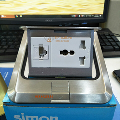 Bộ ổ cắm âm sàn gồm ổ cắm 3 chấu đa năng và ổ mạng Simon màu vàng đồng SEF3708 hoặc màu bạc SEF4708
