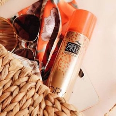 Dầu Gội Khô Girlz màu Cam 200ml