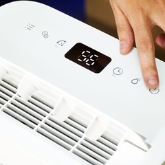 Máy hút ẩm dân dụng FujiE HM-914EC Pro công suất 14 lít/ngày sử dụng cho phòng dưới 30m2