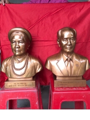 Tượng bán thân truyền thần