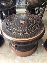 Quả trống đồng đỏ đúc thủ công
