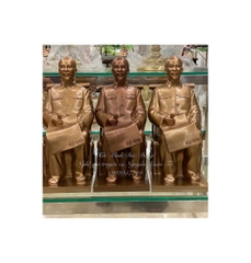 Bác Hồ đọc báo cao 42cm