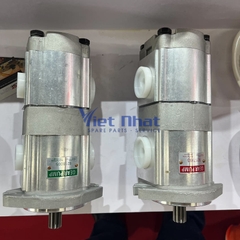 Bơm áp điều khiển Hitachi ZX330-3 mã 9217993 chính hãng