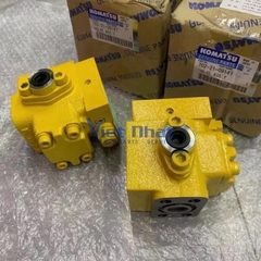 Van điều khiển PC450-6 mã 702-21-09147, chi tiết thân van thủy lực Komatsu chính hãng, bề mặt gia công sắc nét.