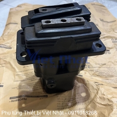 Van bàn đạp di chuyển Doosan DX225 DL06