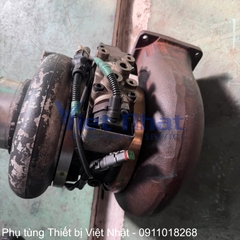 Turbo KTR95V lắp trên máy ủi Komatsu D155