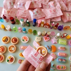 Combo 50 mô hình kẹo, bánh nước SIÊU MINI sưu tầm làm đồ chơi, decor, nấu ăn cho bé- MẪU VỀ NGẪU NHIÊN [BH: NONE]