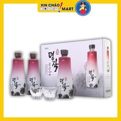 Set quà rượu Myungjak Bokbunja kèm ly | 복분자 명작세트