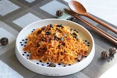 Mì trộn ăn liền Hàn Quốc Paldo 130g |  팔도 비빔면 멀티팩 130g