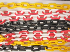 Dây Xích Nhựa Trắng Đỏ Vàng Đen