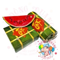 Bánh chưng, tét, dưa hấu giấy xếp
