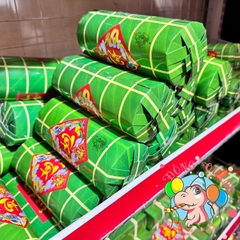 Bánh chưng, tét, dưa hấu giấy xếp