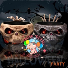 Đầu lâu đựng kẹo (treat or trick)