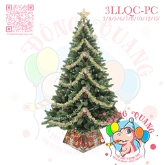 Cây thông 3 loại lá gắn trái thông