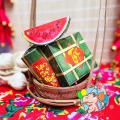 Bánh chưng, tét, dưa hấu giấy xếp