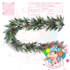 Dây trang trí 5 loại lá thông phủ tuyết cherry