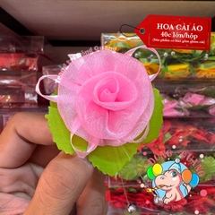 Hoa hồng cưới cài áo