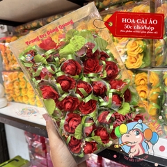 Hoa hồng cưới cài áo