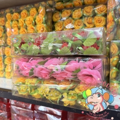 Hoa hồng cưới cài áo loại lớn