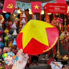 Nón lá đỏ sao vàng