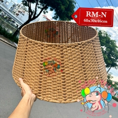 Hàng rào đan giả mây trang trí chân cây thông