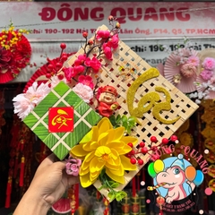 Tấm tre đan trang trí Tết