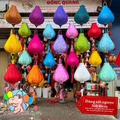Lồng đèn Hội An vải gấm - dáng tỏi ngược