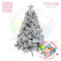 Cây thông cước đầu vàng phủ tuyết (cành tự động xoè)