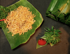 Nem Bùi Con Lợn Bay