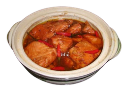 Cá hồi kho tộ