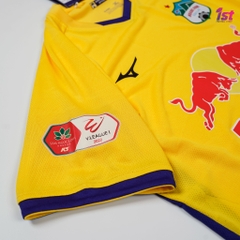 Áo thi đấu HAGL FC 2022 màu vàng