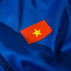 ÁO SUVEC ĐỘI TUYỂN VIỆT NAM 2024 MÀU XANH - JOGARBOLA