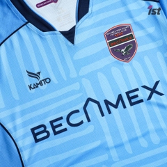 ÁO THI ĐẤU CLB BÓNG ĐÁ BECAMEX BÌNH DƯƠNG MÙA GIẢI V.LEAGUE 2024-2025 MÀU XANH LAM KAMITO
