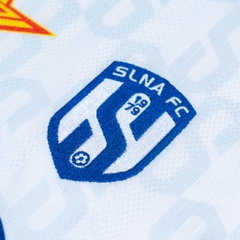 ÁO THI ĐẤU CLB BÓNG ĐÁ SÔNG LAM NGHỆ AN 2025/26 MÀU TRẮNG KAMITO