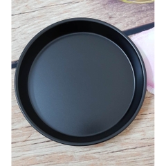 KHAY NƯỚNG PIZZA CHỐNG DÍNH MÀU ĐEN ĐƯỜNG KÍNH 215 MM - MOUPIZZADEN215
