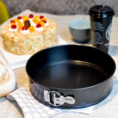 Khuôn Tròn Nướng bánh Bông Lan Gato Sinh Nhật chống dính đế rời có khóa ĐƯỜNG KÍNH 28CM - KHOATRON280