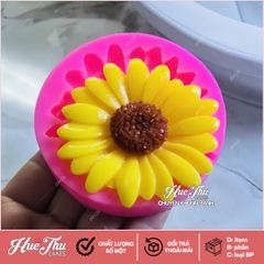 Khuôn silicon Hoa Cúc Cánh Đều 8cm làm bánh rau câu 3D 4D nhấn xôi, fondant, socola, nến hanmade