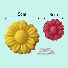 Khuôn silicon Hoa Cúc 2 lớn nhỏ 3/5cm (20 cái) làm bánh rau câu, nhấn xôi, bánh da lợn