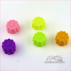Khuôn silicon Hoa Cúc 4 lớn nhỏ 3/5cm (20 cái) làm bánh rau câu, nhấn xôi, bánh da lợn