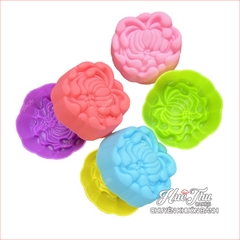 Khuôn silicon Hoa Cúc 3 nhỏ 3cm (10 cái) làm bánh rau câu, nhấn xôi, bánh da lợn