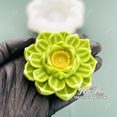 Khuôn silicon Hoa Sen 8cm A126 làm bánh rau câu 3D 4D nhấn xôi, fondant, socola, nến hanmade