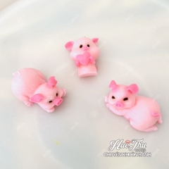 Khuôn silicon Con Heo A160 (vỉ 3 khuôn) làm bánh rau câu 3D 4D nhấn xôi, fondant, socola, nến hanmade