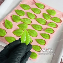Khuôn silicon Vỉ Lá Gân (vỉ 28 lá) làm bánh rau câu 3D 4D nhấn xôi, fondant, socola, nến hanmade