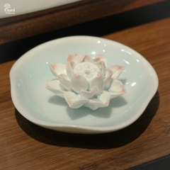 Bồ Tát Văn Thù gốm trắng