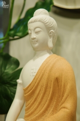 Đức Phật A Di Đà nương tựa