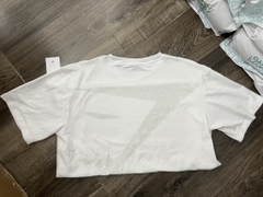Áo oversize logo GYMSHARK sau lưng