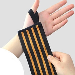 Quấn cổ tay tặng